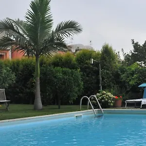 https://villa-tranquilla-catania.sicilyhotelsitaly.net