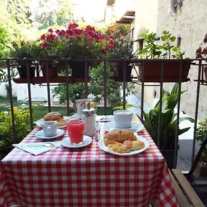 Ingiropernapoli Couette-café