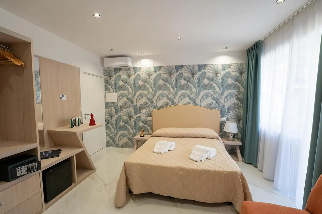 P.C. Boutique H. De Gasperi, Napoli Centro, By Clapa Group Hotell Neapel